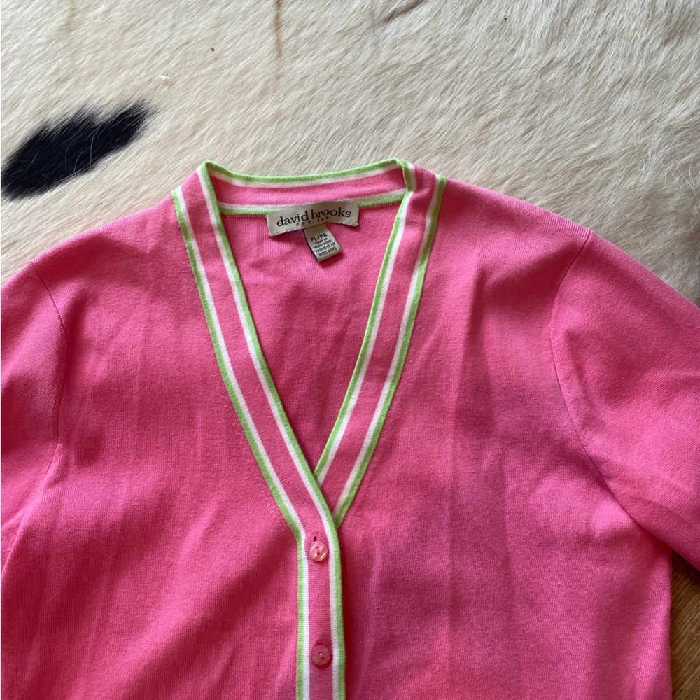 Vintage cottagecore V-Neck cardigan - Picture 6 of 8